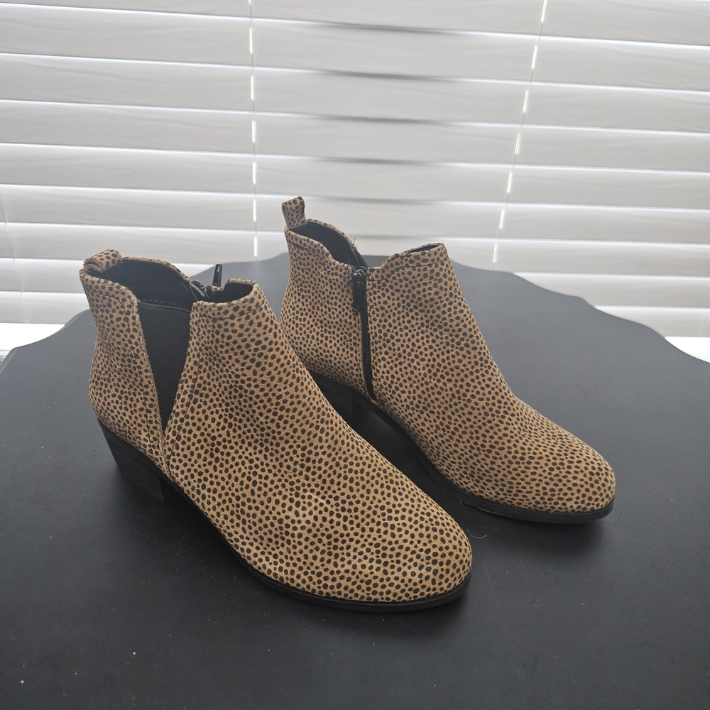 MIA Brown Patterned Ankle Booties
